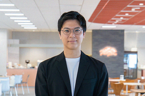 採用担当 遠藤